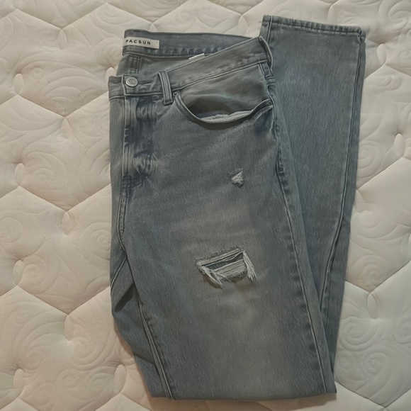 PacSun 32 x 34 Washed Ripped Jeans - Picture 1 of 3